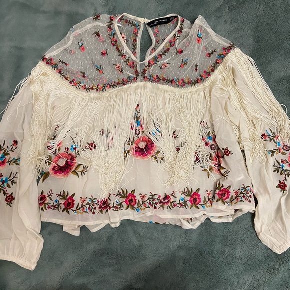 Top - Picture 2 of 4